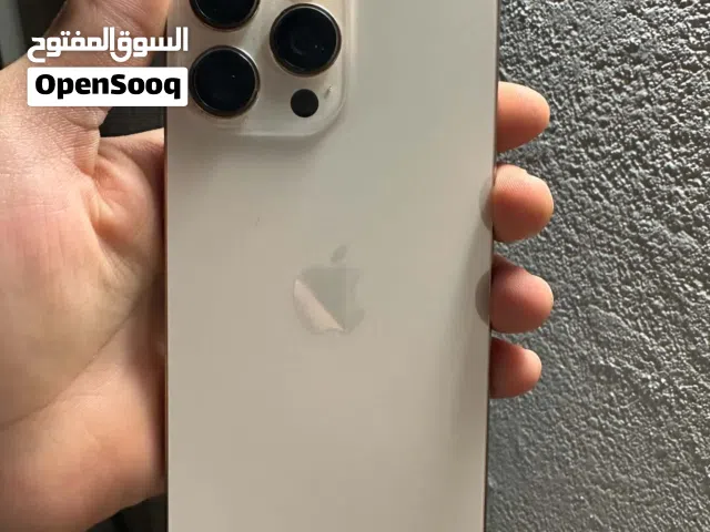 ايفون 16برو ماكس جهاز ربي يبارك حالة السفار لونه صحراوي 256 بتاريه 99باقي التفاصيل موجودة لوطا