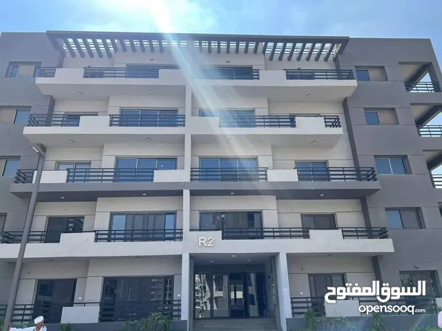 شقه للبيع استلام فوري جاهزه للمعاينه والسكن دقايق من مطار القاهره الدولي