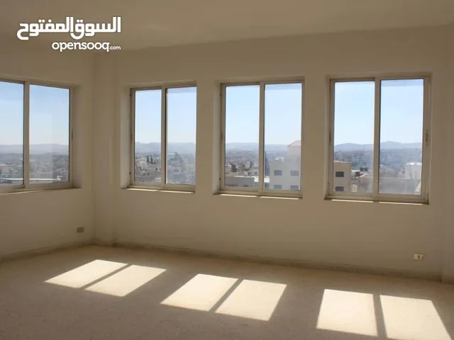 1600 m2 Complex for Sale in Zarqa Hay Al-Rasheed - Rusaifah
