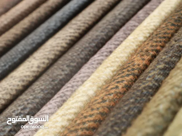 أقمشة تنجيد كنب فاخرة بجميع الألوان والتصاميم العصرية لعام 2026، لجودة وأناقة تدوم طويلًا