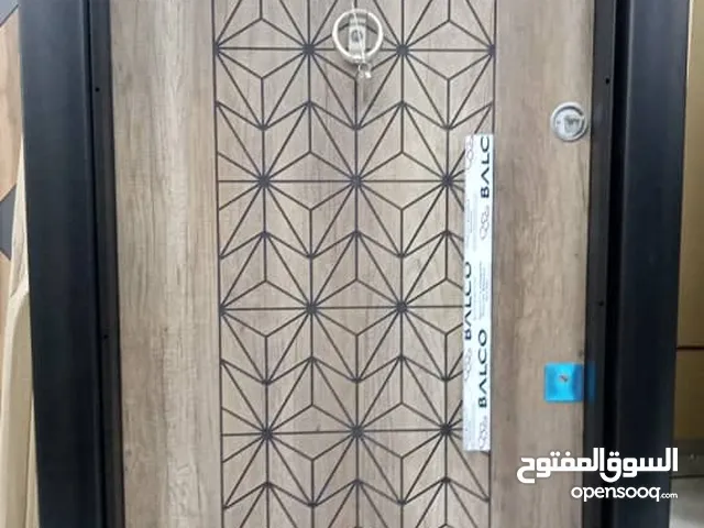 400 m2 More than 6 bedrooms Villa for Rent in Tripoli Al-Serraj
