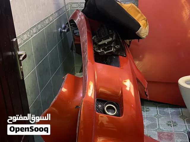 قطع هولدن 2008 للبيع