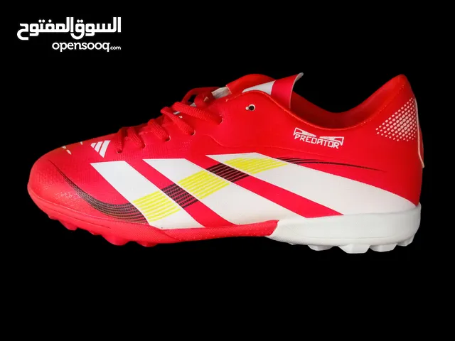 حذاء رياضي