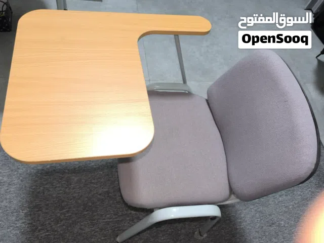 كراسي محاضرات كرسي دراسي