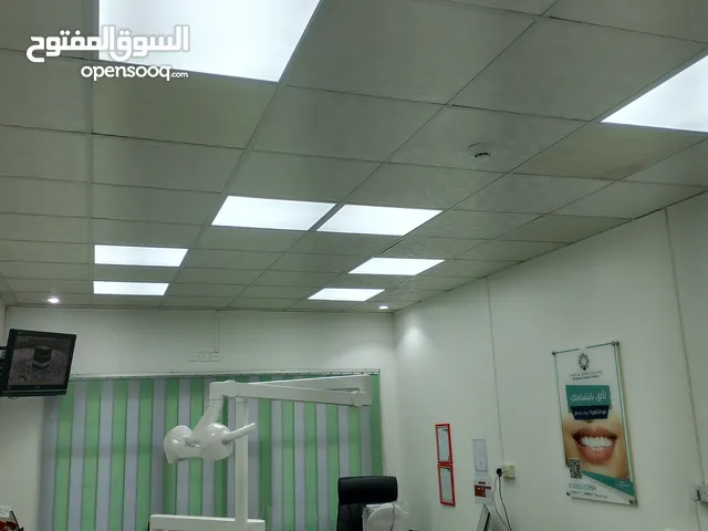 فني كهربائي لجميع اعمال وصيانة الكهرباء