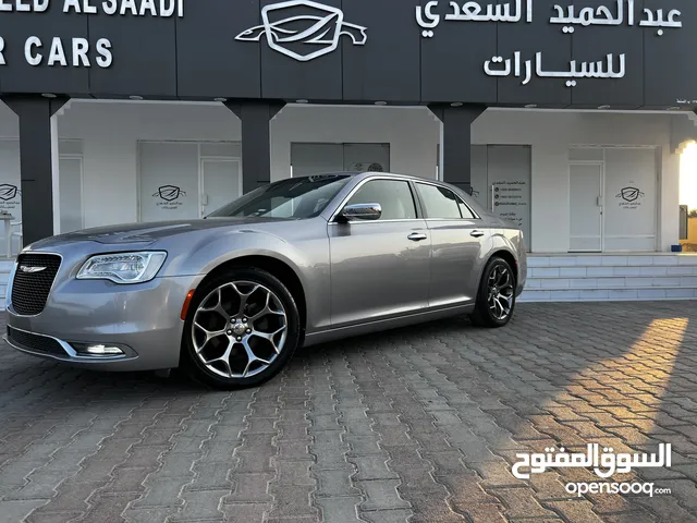 Chrysler Voyager 2017 in Al Batinah