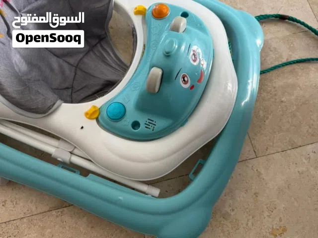 مشاية أطفال بحالة ممتازة