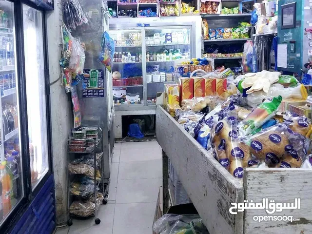 بقالة للبيع في موقع ممتاز
