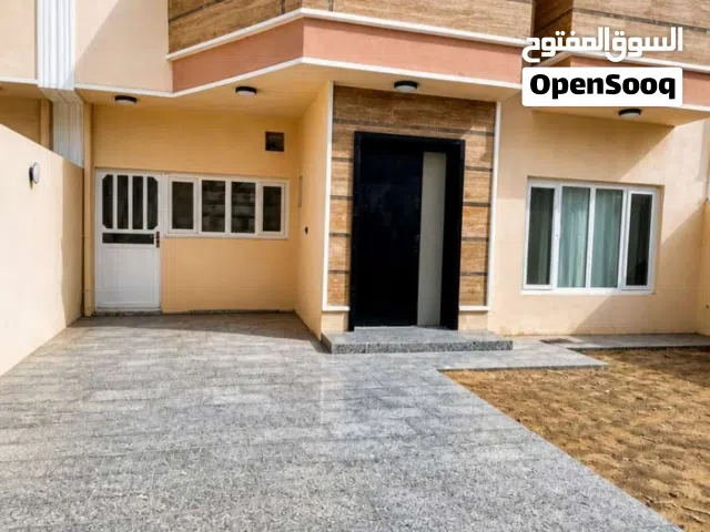 فرصة انا المالك والبيع مباشر بدون مصاريف والمكان مميز جدا