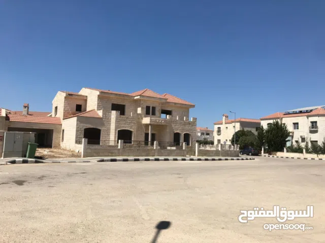 فيلا مميزة نموذج 8 للبيع مشطبه 50٪  باجمل موقع في كمباوند الاندلسية