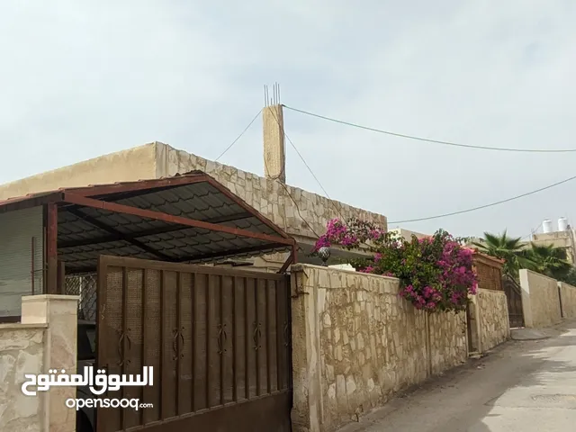 180 m2 More than 6 bedrooms Townhouse for Sale in Zarqa Al Hashemieh