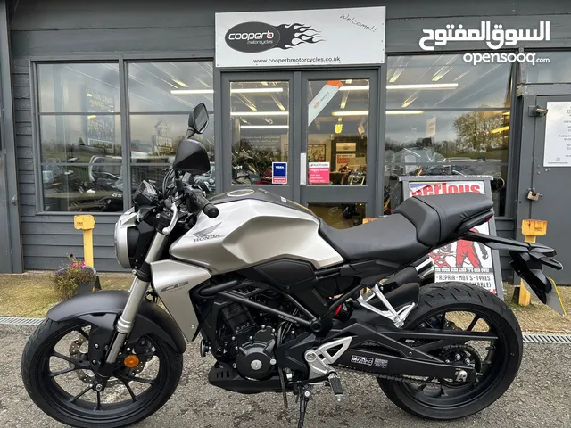 CB300R حال الوكالة