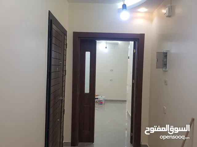 140m2 2 Bedrooms Apartments for Sale in Tripoli Al-Hadba Al-Khadra