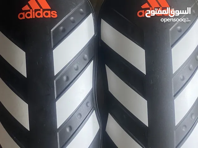 35 Sport Shoes in Central Governorate