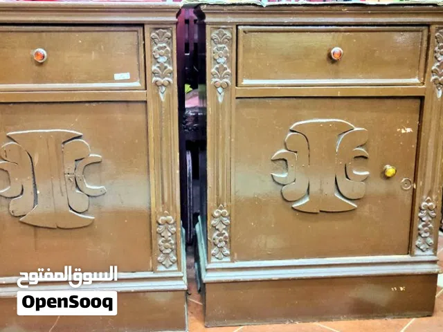 للبيع 2 كومود خشب زان ممتاز ب 2000 جينه