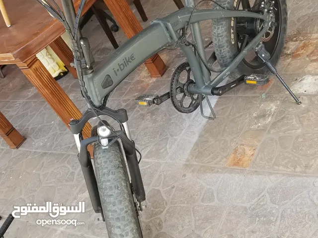 دراجة نارية كهربائية