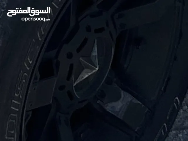 مطلوب جنط 17 نفس الي بصورة ولي عندو مايقصر