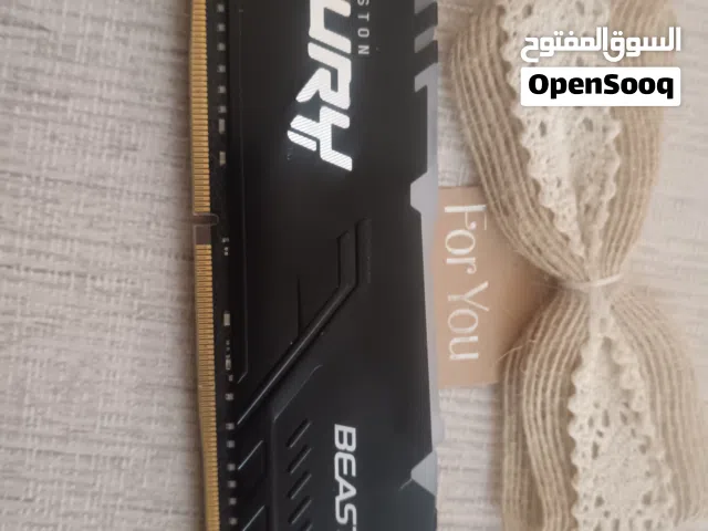 السعة: جيجابايت (32GB RGB