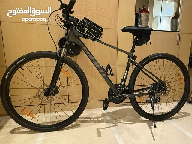دراجة GIANT مستعملة باستخدام نظيف جداً