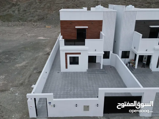 207m2 3 Bedrooms Villa for Sale in Muscat Amerat