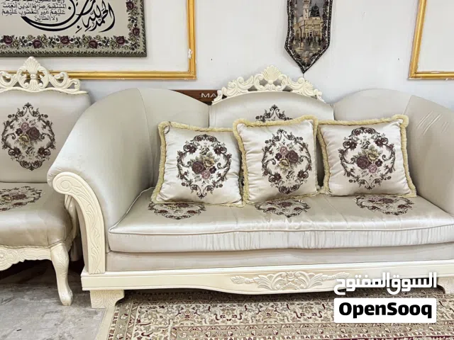 كراسي مصرية للبيع نظيفة