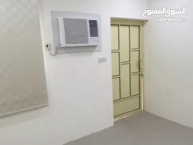 للاجار شقة في قلالي موقع مميز شامل الكهرباء  Apartment for rent in Qalali, prime location, electrici