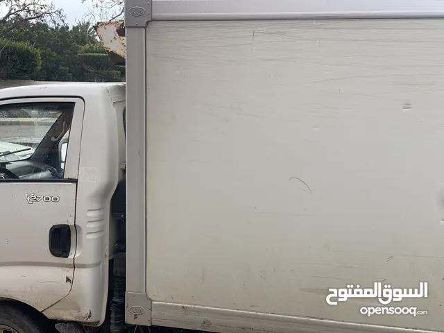 سيارة حافظة لنقل البضائع بورتر حافظة