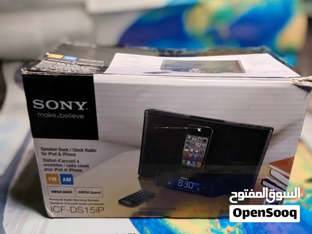 سماعه نوع SONY.   وارد بضائع اوروبي  معها جميع ملحقاتها بسعر 20