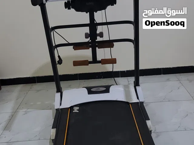الة جري كهربائي مضاف معه جهاز تدليك وتخسيس الكرش والظهر