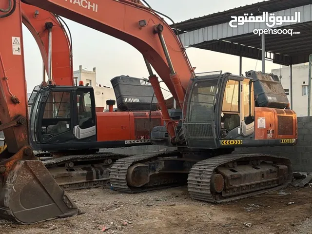 2009 Tracked Excavator Construction Equipments in Muscat