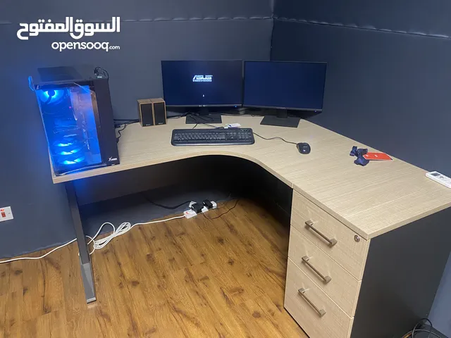 كمبيوتر عدد 2 شاشة للبيع