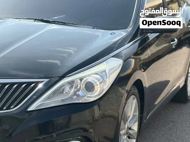 2012 Hyundai Azera Standard