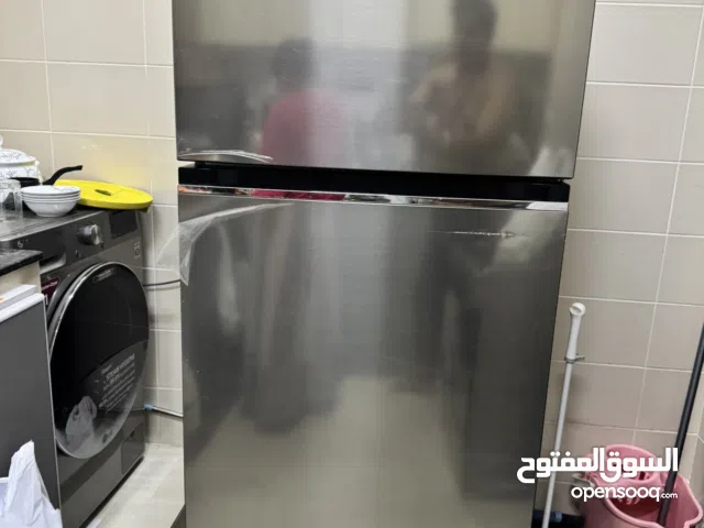 Household appliances/ sold separately or altogether/ owner leaving Bahrain