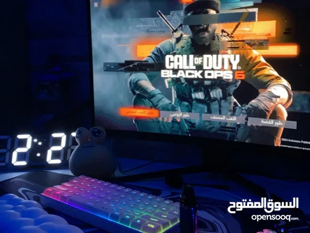 كمبيوتر جيمر بمواصفات عاليه مع كل عدته بسعر حرق لداعي السفر