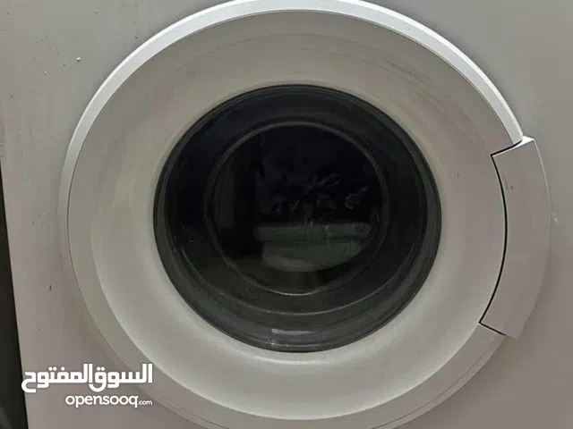 غسالة شارب شبه جديدة