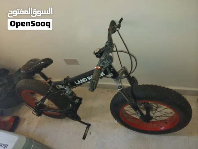 دراجهland rover للبيع