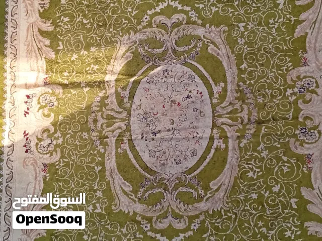 سجادة للبيع (زوليه) بسعر استأذاني
