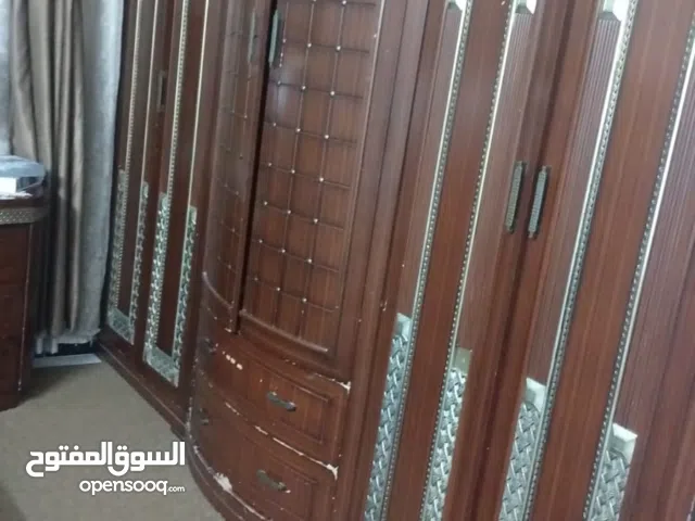 غرفه نوم مستعمله صيني بحاله جيده مع الفرشه 150