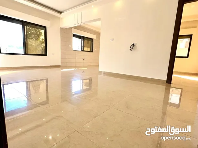 شقة للبيع الدفع كاش طابق اول مع مصعد في ضاحية الامير علي