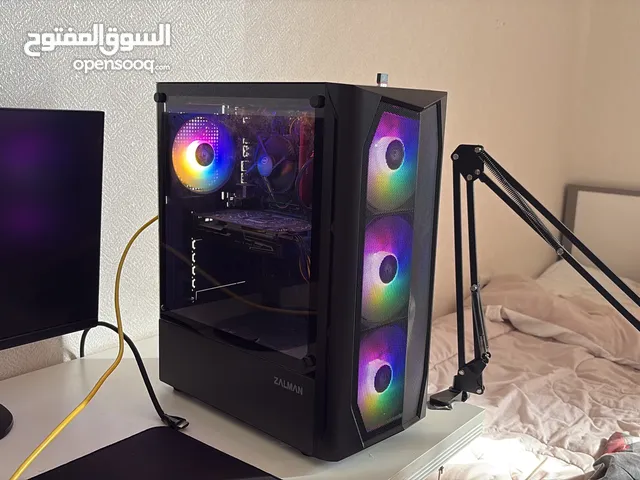 Gaming pc with box