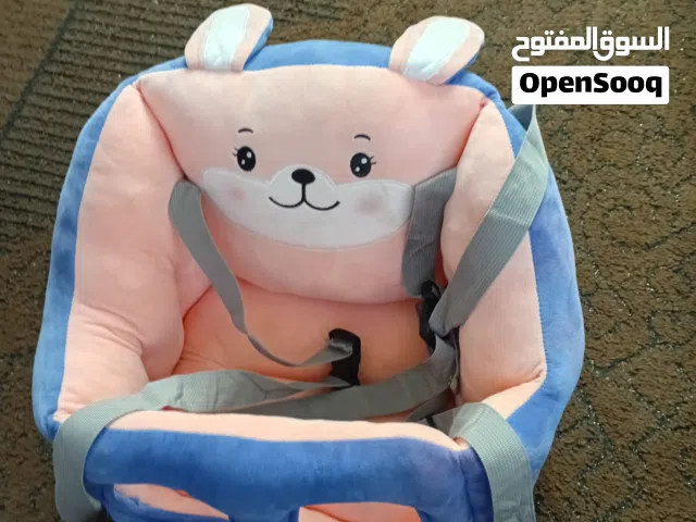 مقعد اطفال للبيع موجود في الزرقاء