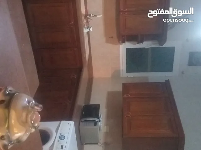 200 m2 2 Bedrooms Townhouse for Rent in Tripoli Zanatah