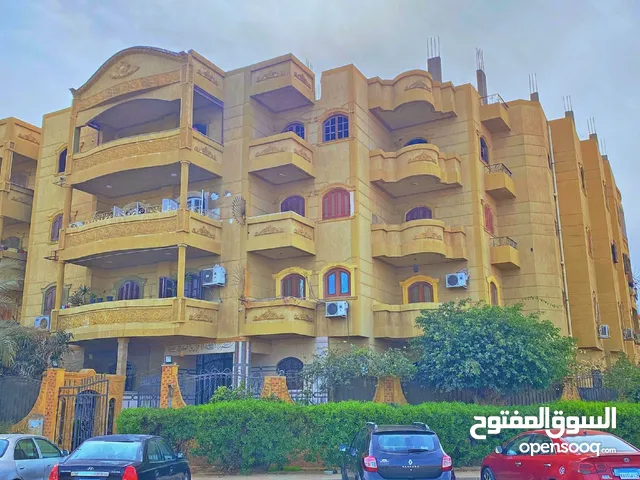 180 m2 3 Bedrooms Apartments for Sale in Qalubia El Ubour