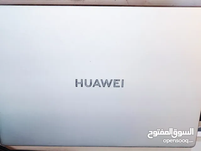 HUAWEI MateBook D16