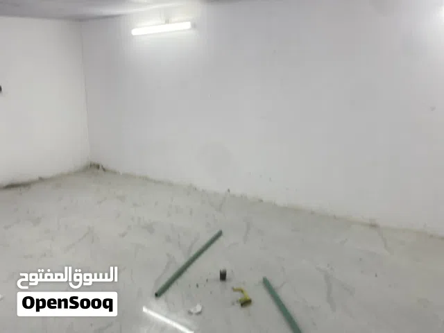محل للايجار ومعه سكن عمال