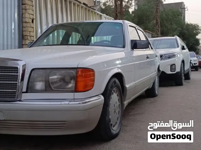 1986 مرسيدس بنز الفئة-SE SE 300