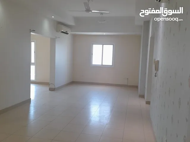 210 m2 4 Bedrooms Apartments for Sale in Manama Umm Al Hassam