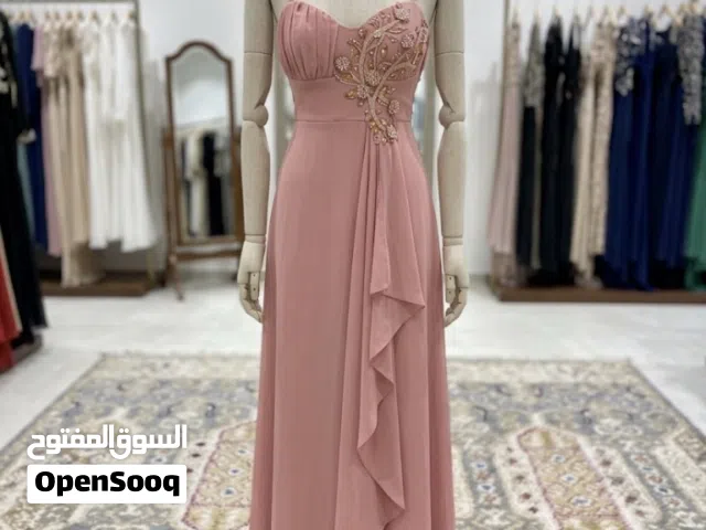 فستان سهرة بحال الجديد