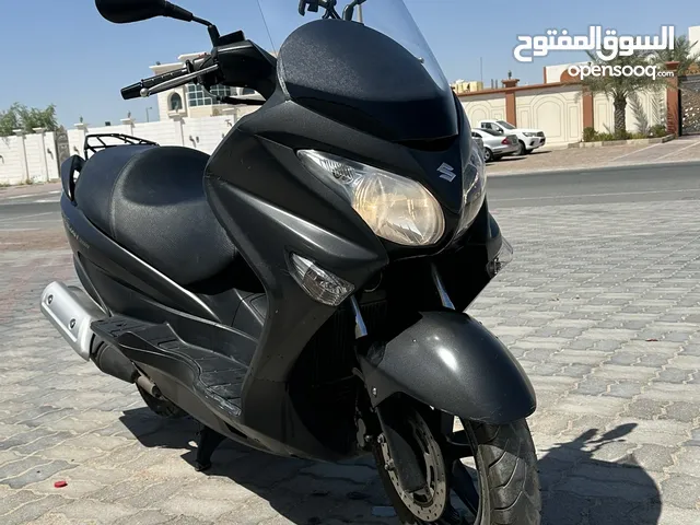 Suzuki Burgman 200 2017 in Abu Dhabi