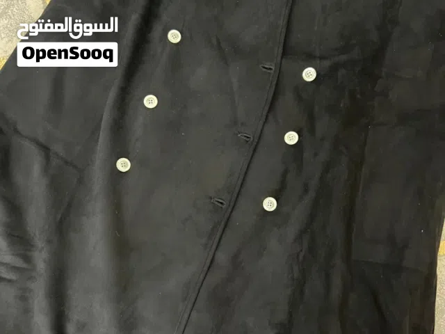 جاكيت اسود نسائي